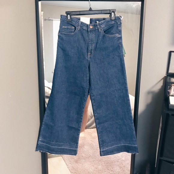 H&M Denim - H&M Blue Flared Trendy Medium Washed Jeans